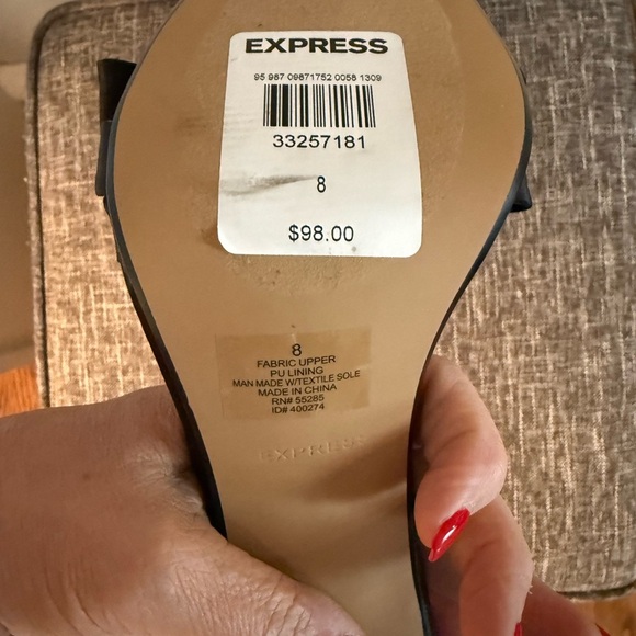 Express Black Satin Heels with Rhinestone Detail, NWT, size 8 - Picture 2 of 6
